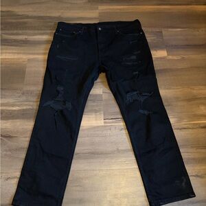 Mens Levi's Black Slim Straight Distressed Jeans Size 42W x 32L *Flawed*